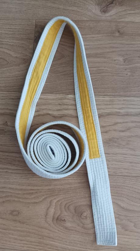 Opasok na judo žltý,