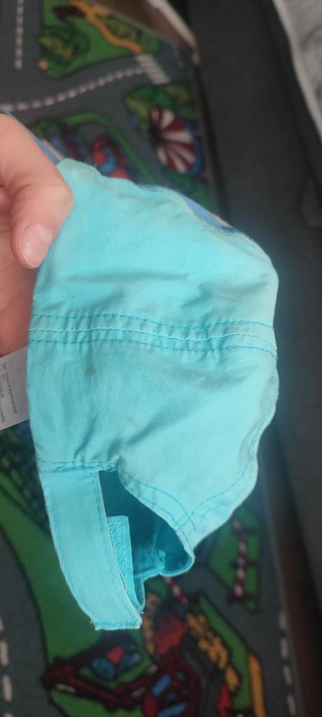 Šiltovky 48cm 2ks, <50