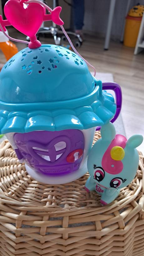 Jednorožec s domčekom- lumiluvs, 