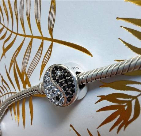 Prívesok jin a jang, 