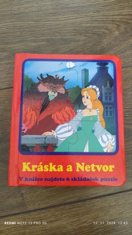 Knižka s puzzle, 