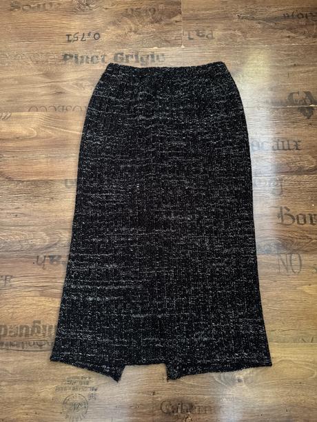 Vlnená sukňa handmade, s