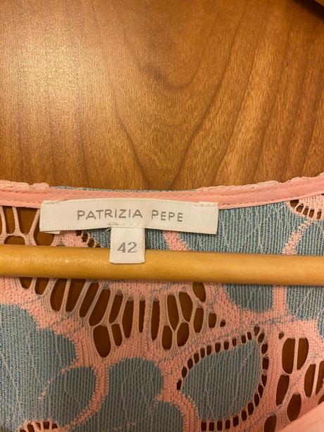 Hedvábný top zn. patrizia pepe, m