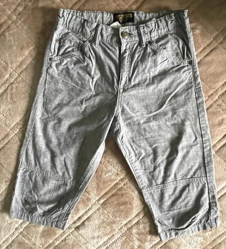 Chlapčenské kraťasy., 146