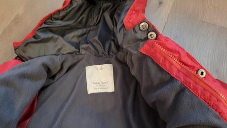Zara červená bunda, zara,104