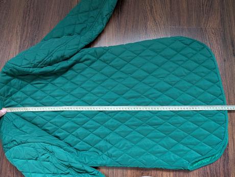 Prešívaný kabát, 152