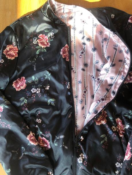 Dámska obojstranná bomberka, 36