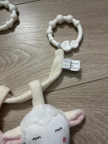 Plysova hračka na kociar jabadabado, 