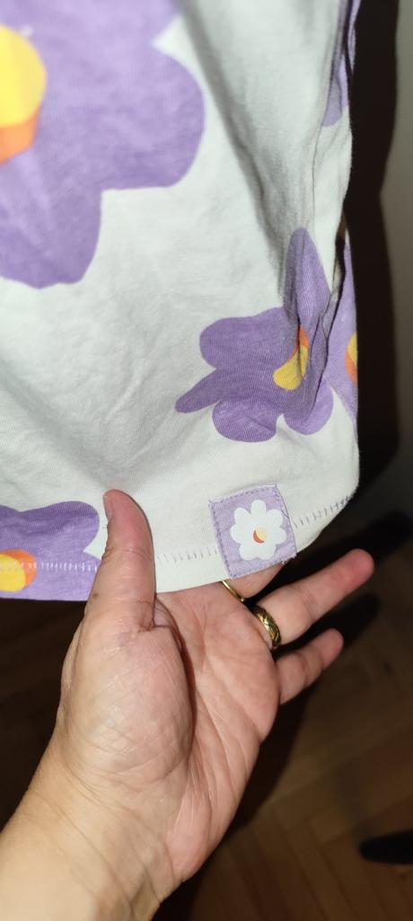 Tričko s kvietkami, reserved,140