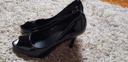 Čierne lodičky lakovky, 36