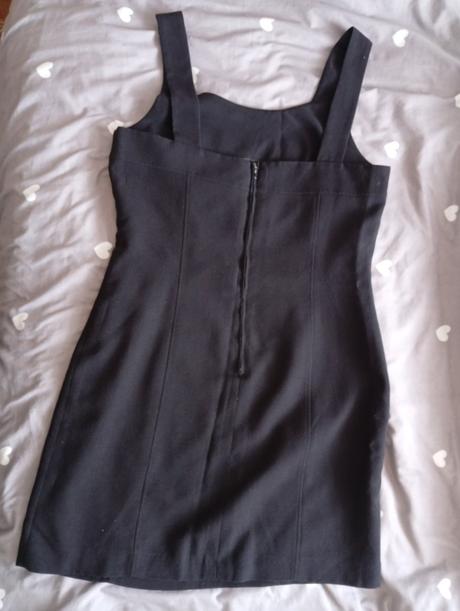 Čierne minišaty č.38, m