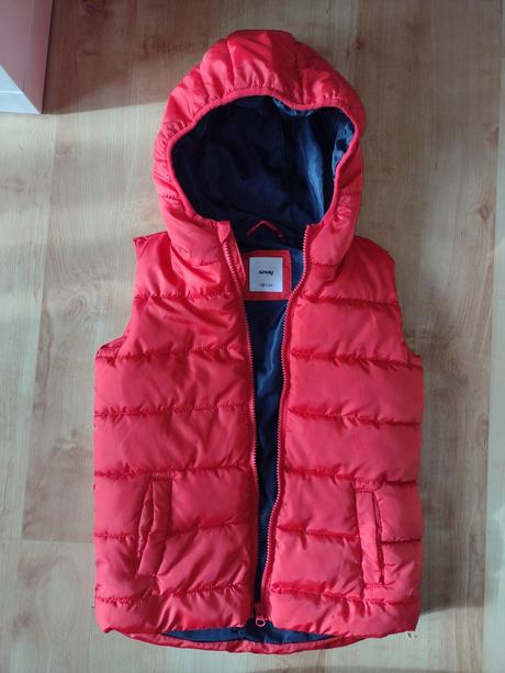 Vesta tip top stav, sinsay,128