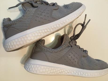 Tenisky pohodlné, 32