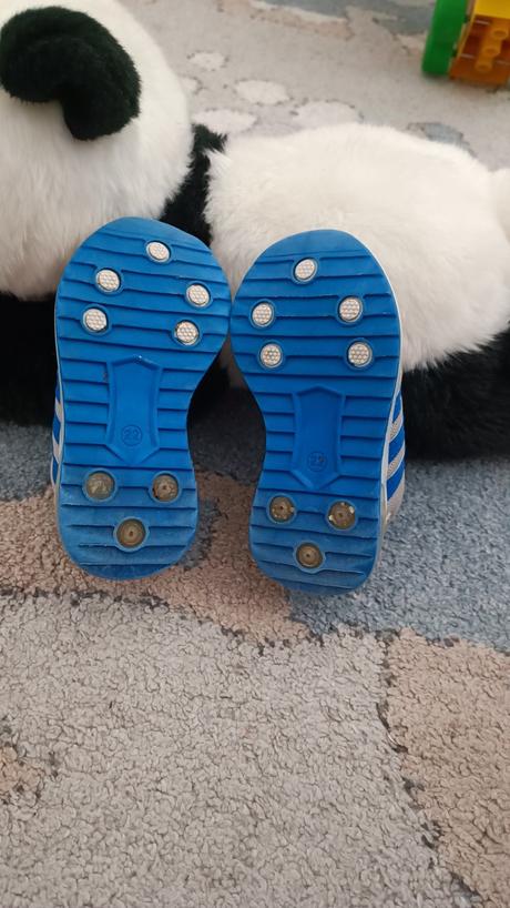 Adidas topánočky, adidas,22