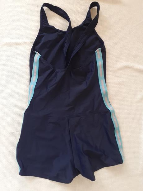 Celé modré plavky decathlon s tyrkys.pásikmi 140, decathlon,140