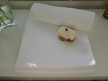 Vaflová bavlna - uteráky-140 x 70 cm, nové, 