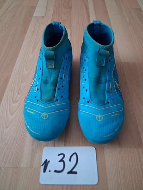 Kopačky a botasky v.32, puma,32
