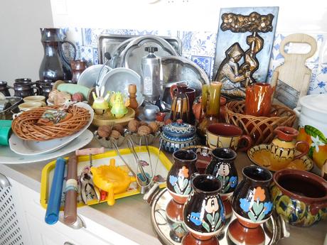 Smalt, keramika, prútené,mlynčeky,,