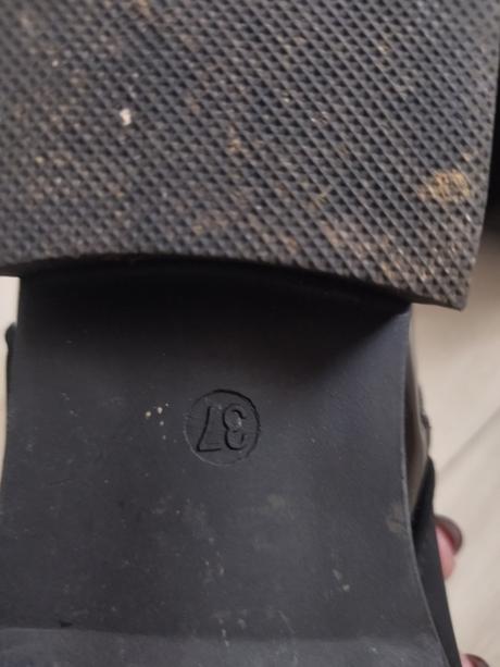 Jesenné kotníkové čižmičky, 37