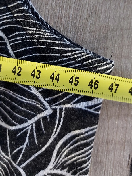 Čiernobiely letný overal, esmara,40