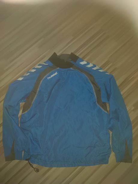 Sustiakova hummel bunda, umbro,140