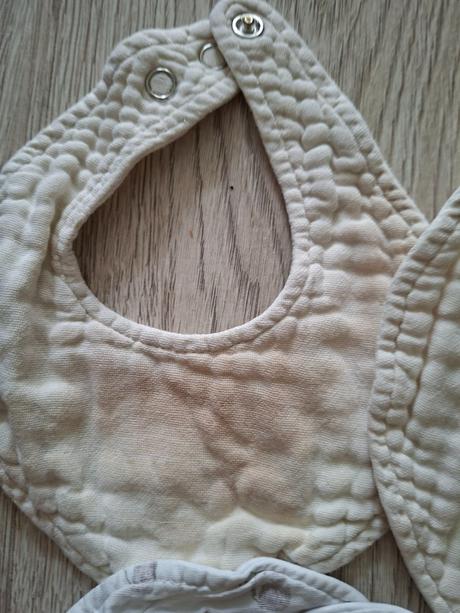 Podbradníky 3 ks, h&m