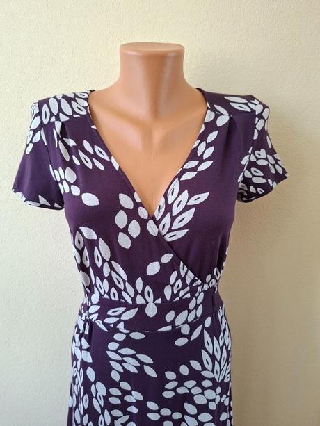 Dámske šaty (veľkosť m), m