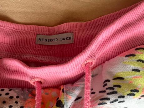 Šortky, reserved,134