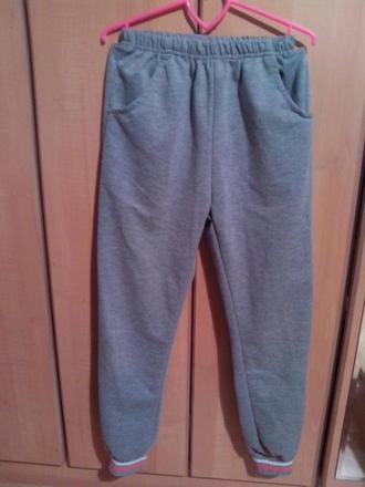 Tepláky ako nové veľ. 128, 128