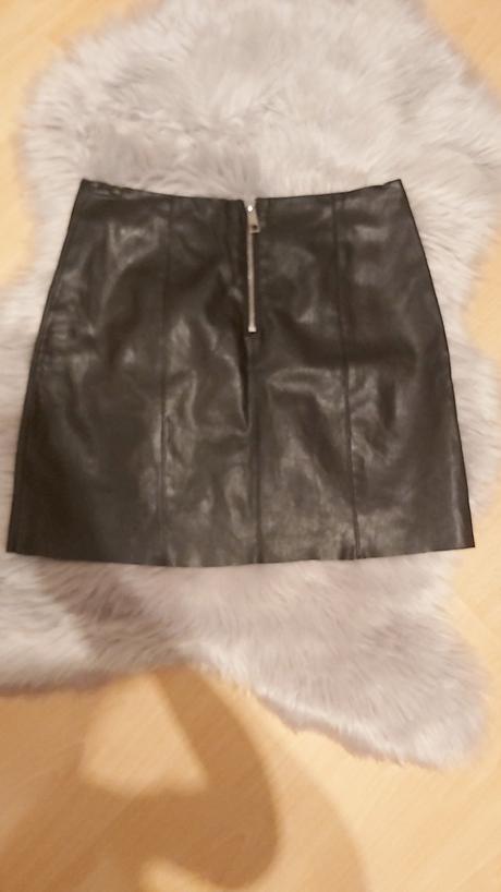 Damska kozenkova sukna, amisu,36