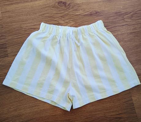 Ľahučké šortky zara, zara,98