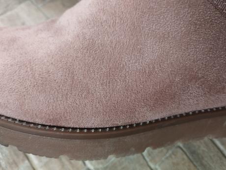 Dvakrát obuté ružové teplé čižmy, 37