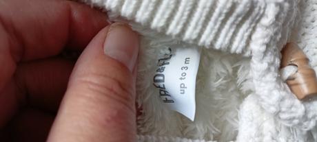 Krásny teplý svetrík, 68