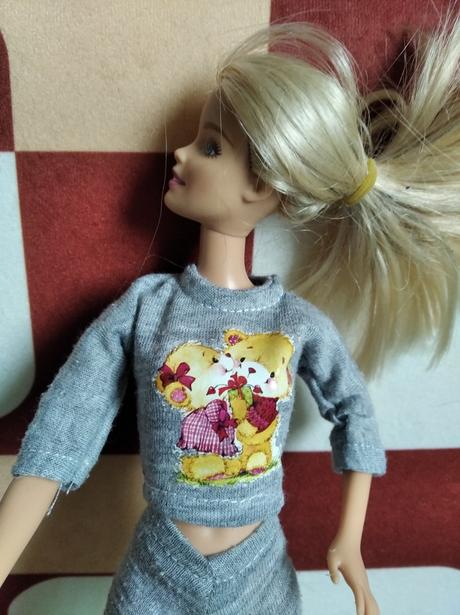 Oblečenie pre barbie,