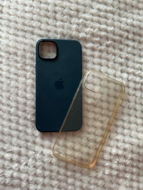 Kryty na iphone 14plus, apple