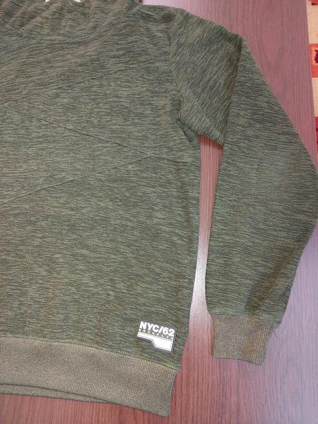 Mikina, chapter young,158