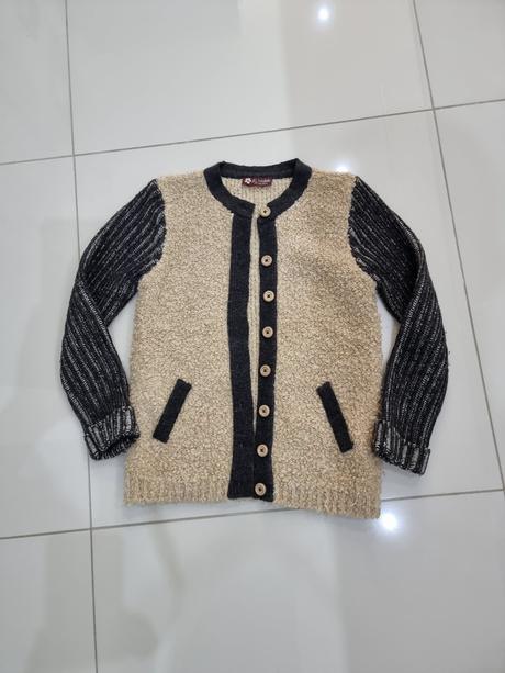 Predám svetrík lc waikiki, 134