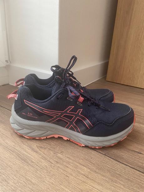 Botasky, asics,37