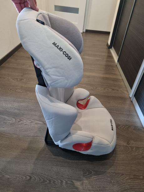 Autosedacka, maxi cosi