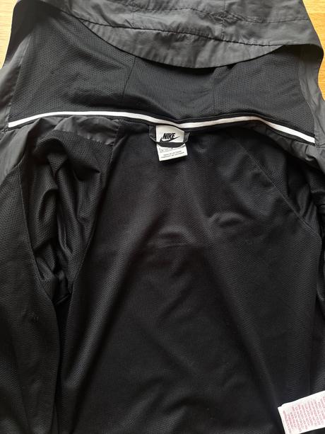 Prechodná nike vetrovka, nike,134