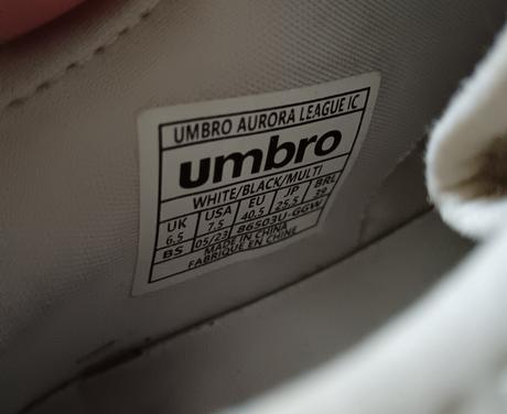 Halovky, umbro,40