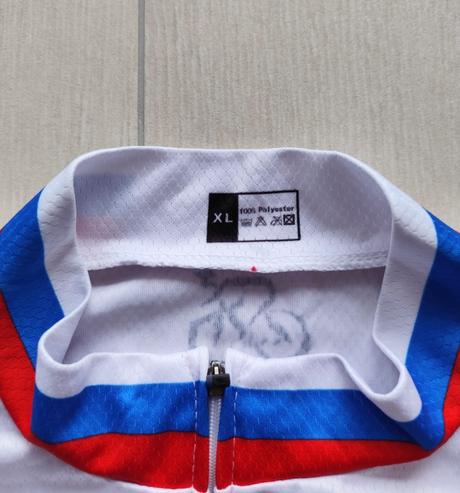 Predám cyklo dres bora hansgrohe, xl