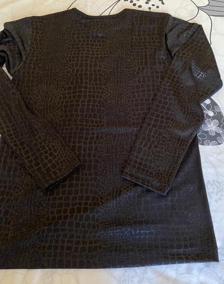 Elastické tričko so štruktúrou - potlačou v. m/l, m
