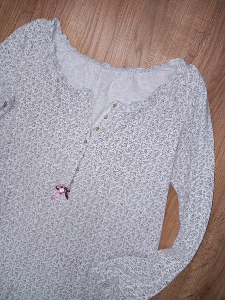 Krásna nočna košela-tričkovina, s