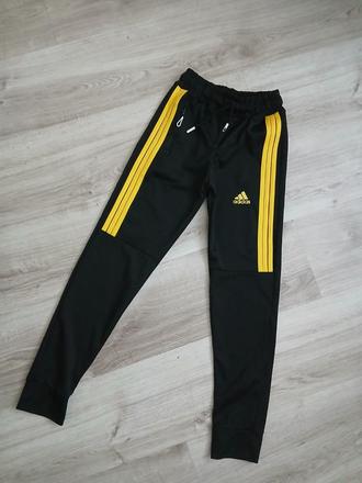 Tepláky č. 128/134, adidas,128
