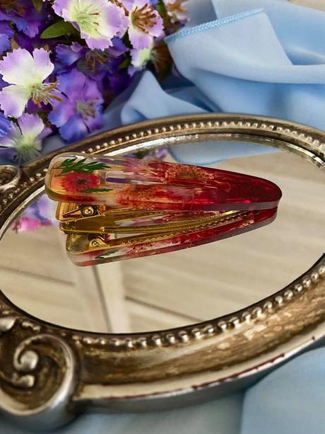 Ručne vyrobené živicové sponky do vlasov, 