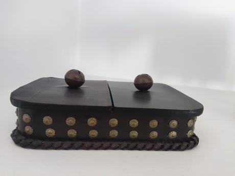 Kožená šprkovnica, 