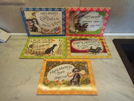 Lynley dodd - hairy maclary x5,