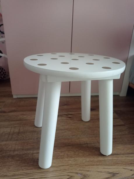 Drevená detská stolička, 