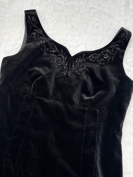 Laura ashley zamatové šaty s vyšivkou, laura ashley,40